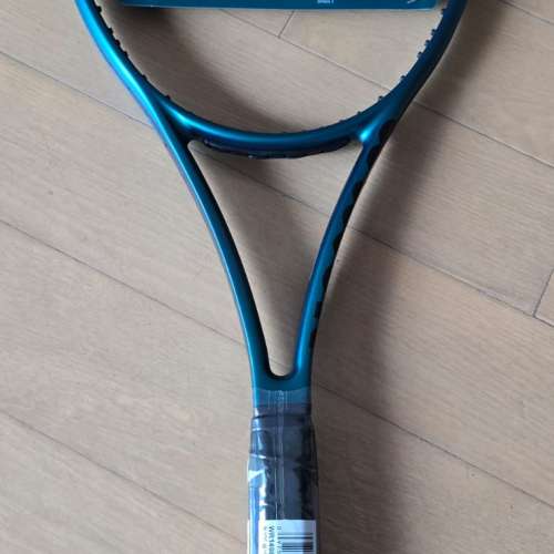 WILSON Blade V9 98 (16x19) Tennis Racket