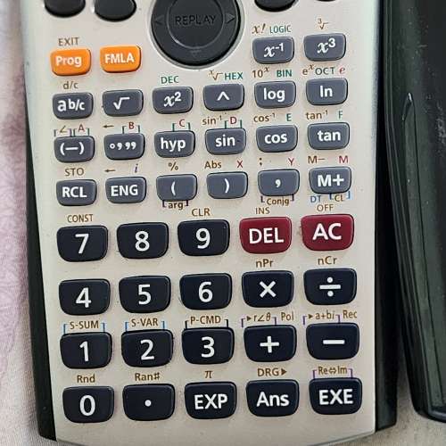 Casio fx~50FH程式計算機 H K E A A. 驗證合格 剛換全新電池太陽能合中學生數學堂用！