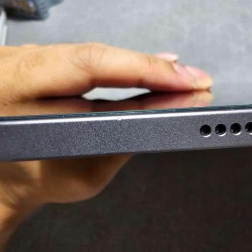 95%成新 Apple iPad Pro12.9 6th Gen 256gb WIFI + 5G 行貨 + Apple Magic Keyboard