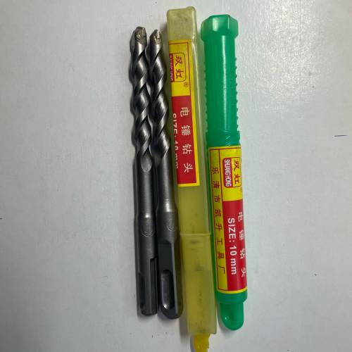 雙虹牌鎢鋼高硬度工業級電錘鑽頭。直徑6m/m x 145 m/m。四坑圓柄和方柄各一件。