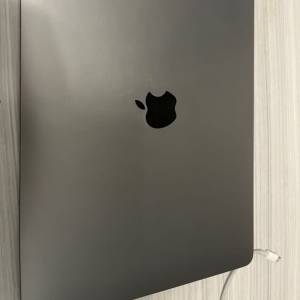 Macbook pro m2 13 8gb+256gb