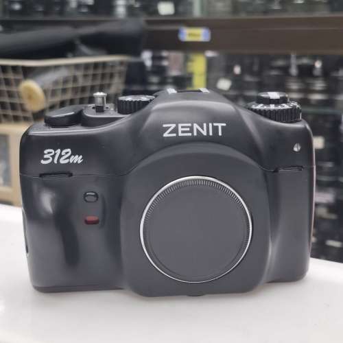 ZENIT 312M BODY LIKE NEW M42 MOUNT裂像對焦 有測光