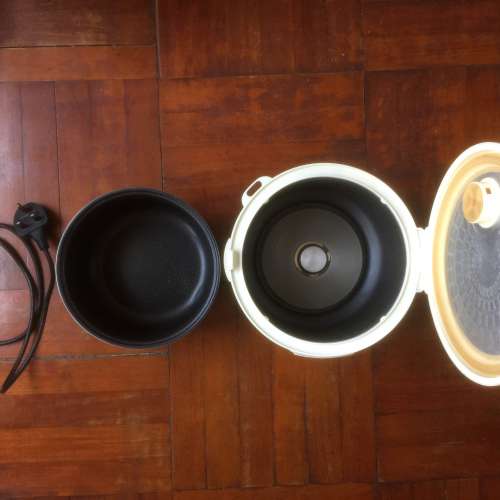 $150 90%新 imarflex 伊瑪牌 「厚釜．蜂」特厚內膽西施電飯煲 (1.0公升, 2-4人用) ...