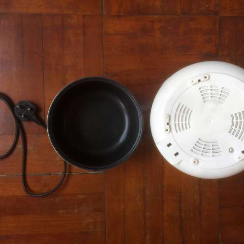 $150 90%新 imarflex 伊瑪牌 「厚釜．蜂」特厚內膽西施電飯煲 (1.0公升, 2-4人用) ...