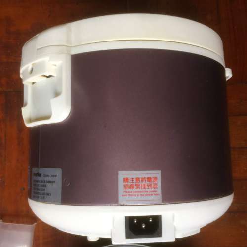 $150 90%新 imarflex 伊瑪牌 「厚釜．蜂」特厚內膽西施電飯煲 (1.0公升, 2-4人用) ...