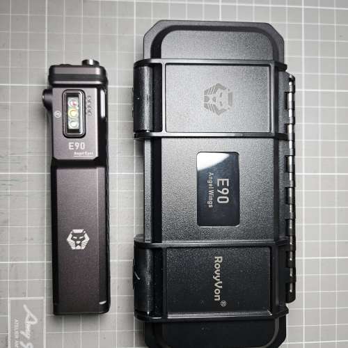 98％new RovyVon Angel Eyes E90 3500lm 戰術 手電筒 EDC Flashlight 紫外光 紅光 白...