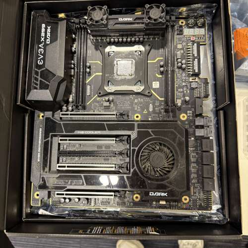 Evga dark X299 連一粒開蓋7960x qs