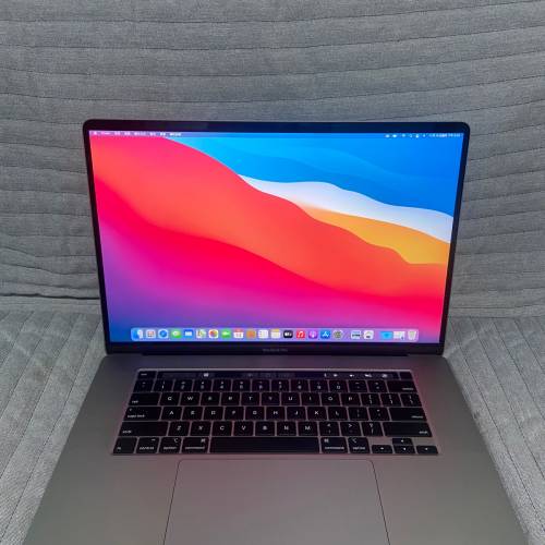 原廠新淨MacBook Pro 16inch 3Kmon i7 6Core 16g ram 512g SSD 🔋高容電✨3個月保養...