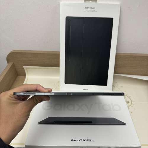 (荃灣實體店）接近全新Samsung Galaxy Tab S8 Ultra/16GB Ram/512GB SSD/14.6吋巨M...