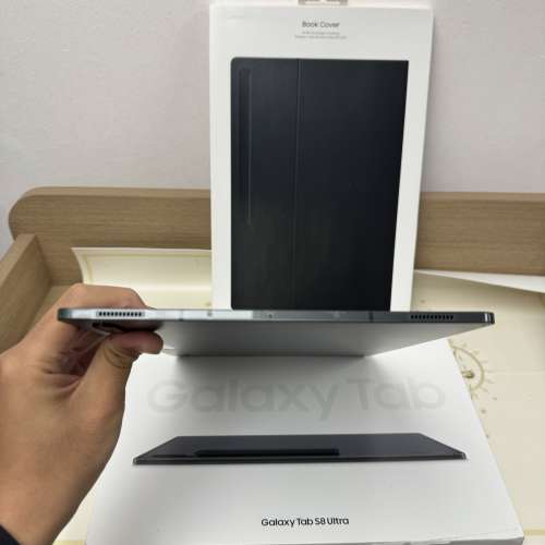 (荃灣實體店）接近全新Samsung Galaxy Tab S8 Ultra/16GB Ram/512GB SSD/14.6吋巨M...