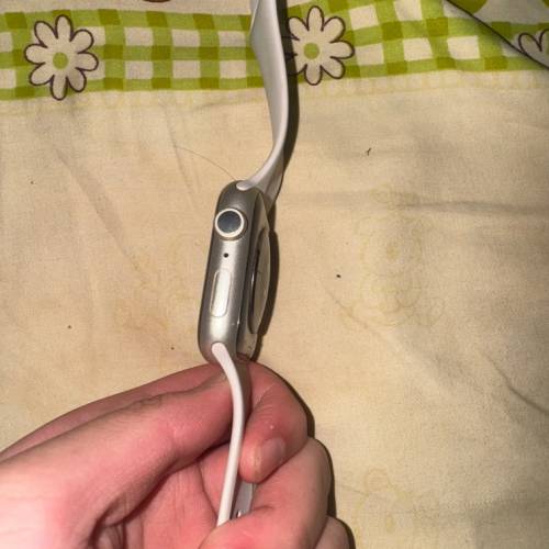 apple watch s8 星光色45mm（國行）