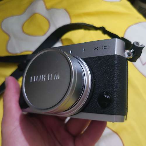 Fujifilm X30