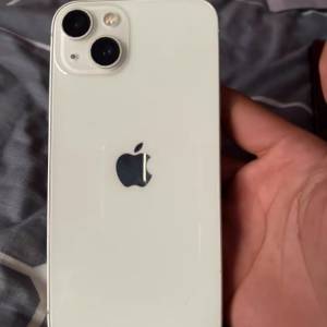 Apple iPhone 13 512G ， 6.1寸大螢幕，電池效能86 ％，功能全部正常運作，已貼貴價...