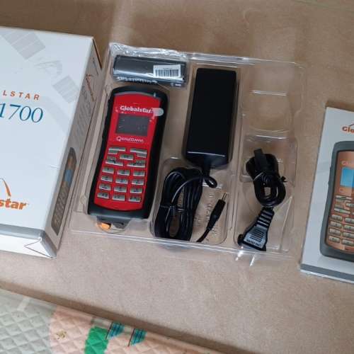 Qualcomm GPS-1700 (new) (red) Made in USA