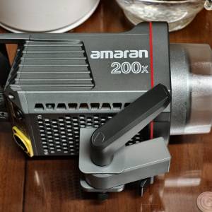 Aputure 愛圖仕 Amaran 200X COB Bi-Color LED 雙色連續光燈