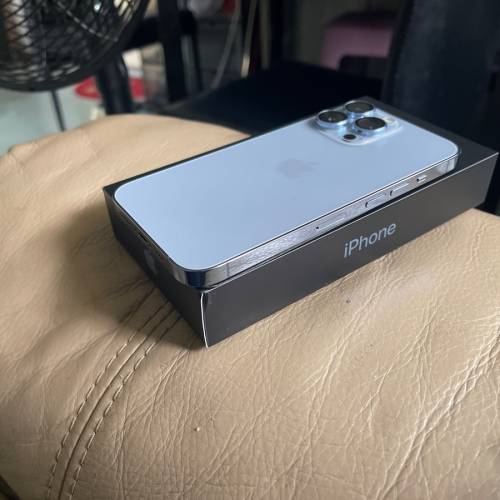 iPhone13pro港版256g