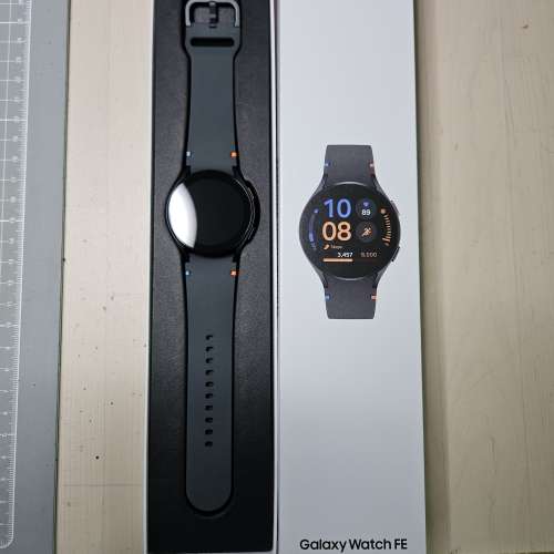 98％new，Samsung watch fe