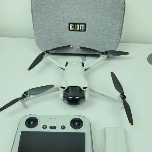 全新 DJI Mini 3 + RC Display (mini3 基本版 連 RC 屏幕遙控器) - 全新水貨