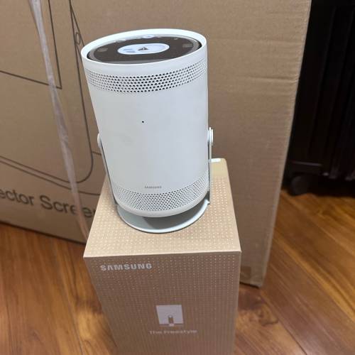 (NEW) Samsung 投影機 +84吋螢幕+喇叭(Full Set)- 100%正貨 - 有收據- 原裝盒