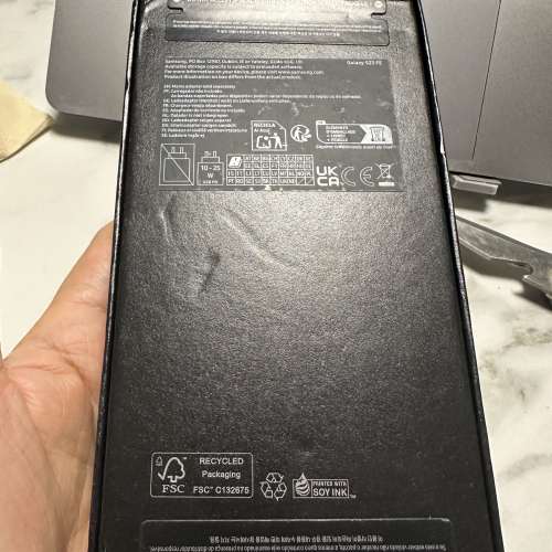出售全新 Samsung Galaxy S23FE 128GB graphite 太空灰
