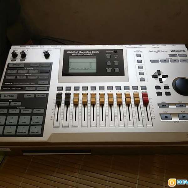 zoom mrs 1044cd