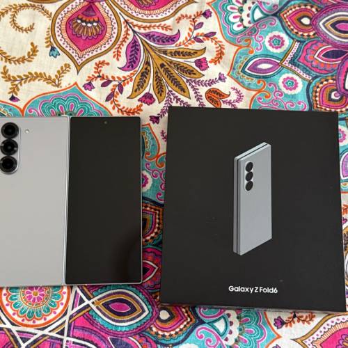 港行 Galaxy Fold 6 512GB 銀灰色