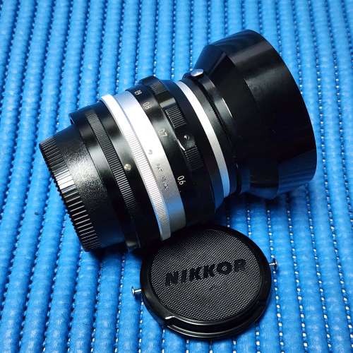 Nippon Kogaku Nikkor-S Auto 5.8cm F1.4 + Nikon 大F 50mm F1.4 遮光罩