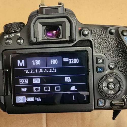 ✅Canon EOS 77D 連 EF-S 18-55mm 鏡頭套裝