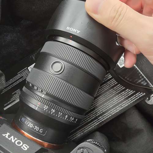 Sony 20-70mm f4 g lens 無盒 淨鏡一支 99新