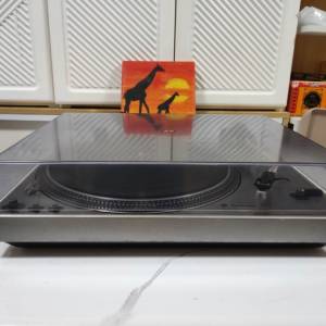 Technics SL-1800 黑膠唱盤