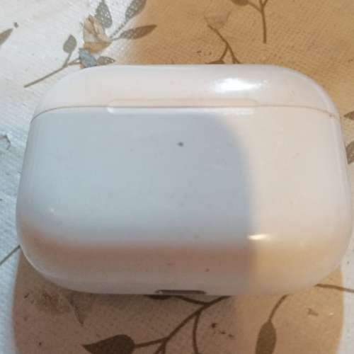 Apple AirPods Pro A2190 第一代藍牙耳機充電盒