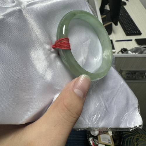 湖水綠翡翠手鐲