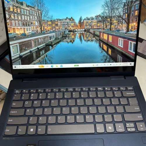 Lenovo  IdeaPad 5 2-in-1 14AHP9 laptop 8845HS 16GB 1TB