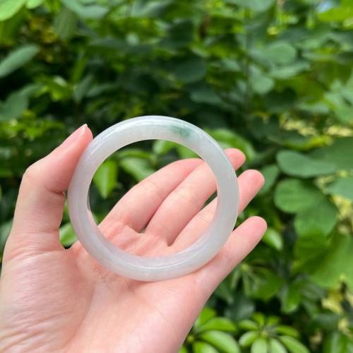 翡翠 |天然緬甸翡翠A貨手鐲（果凍感）55 圈（附証書）