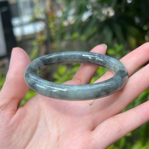 翡翠手鐲| 天然緬甸翡翠A貨冰鳥雞圓條56 圈（附證書）