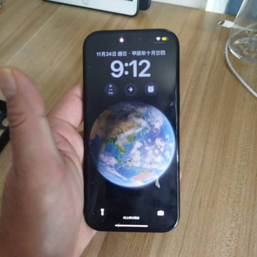 放iPhone 16 pro  256 黑色
