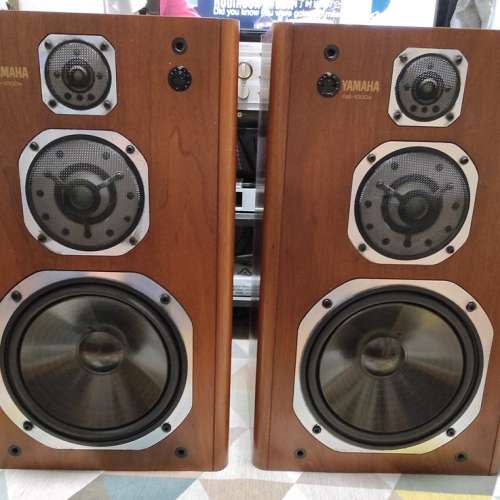 Yamaha NS 1000WX