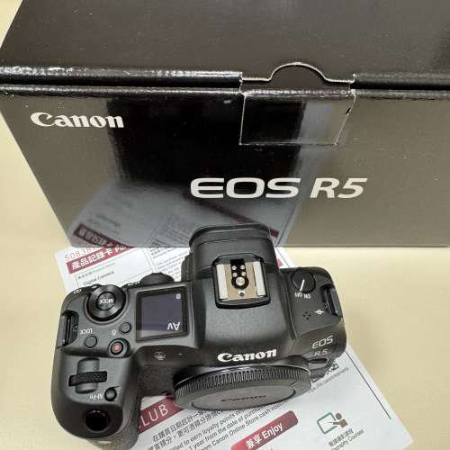 Canon EOS R5
