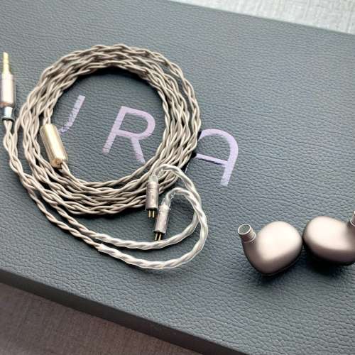 Astell Kern Vision Ears Aura