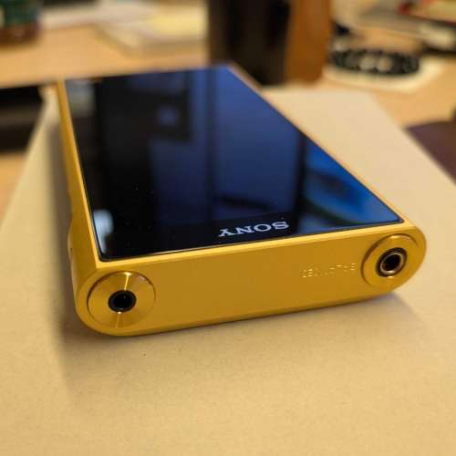 [出售] 美品SONY NW-WM1ZM2 金磚2 日版