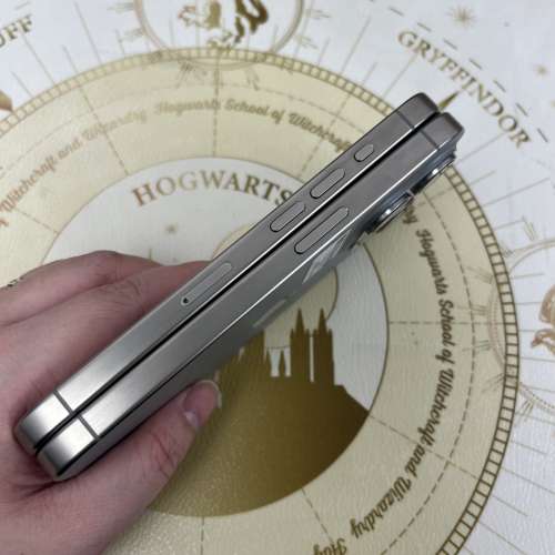 （電子之家，超多高質超靚iPhone機/Apple iPhone 15 Pro/256gb,1Tb/🩶金屬原色灰色...