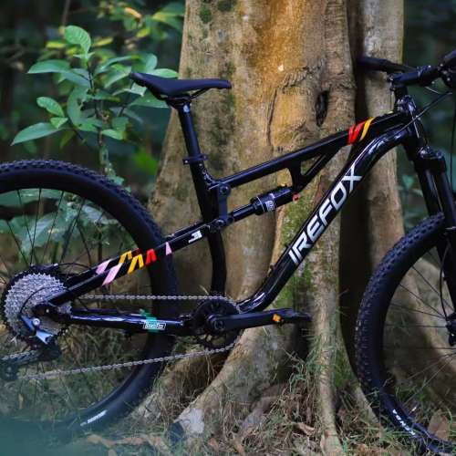 2025 IREFOX 火之狐之沙狐 12速 碟剎桶軸 軟尾鋁合金山地車 送水架前後蛙燈叮叮