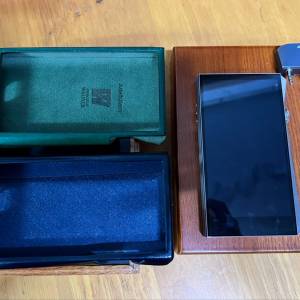 AK SP2000ss 連 Dignis皮套 連 Effect Audio AKA 4.4 轉插