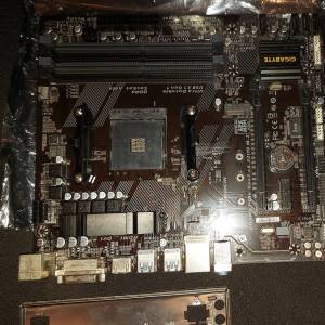 GIGABYTE GA-AB350M-DS3H SOCKET AM4 Micro ATX Motherboard + 背板