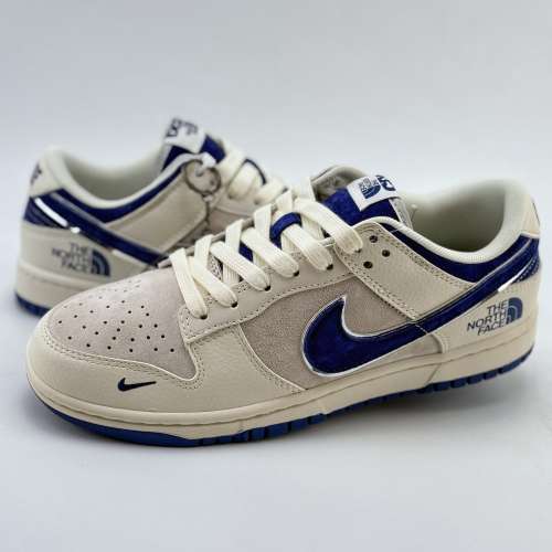 Nike SB Dunk Low x The North Face x CDG