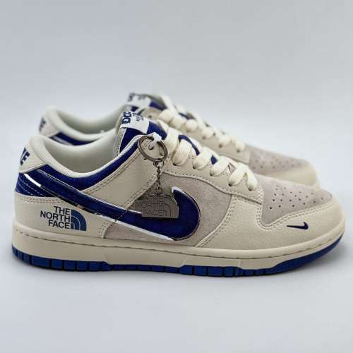 Nike SB Dunk Low x The North Face x CDG