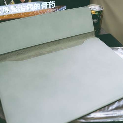 Ipad/Macbook 套，全新