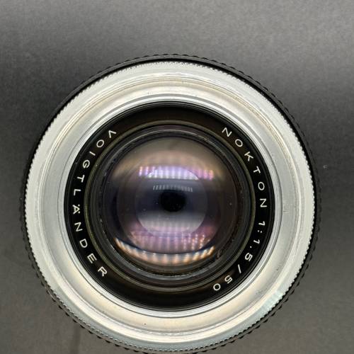 Voigtlander Nokton 50/1.5 Canon EF