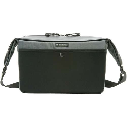 Artisan & Artist Basalt Shoulder Bag (Black/Gray) / (ACAM-BS0002-BKGY)