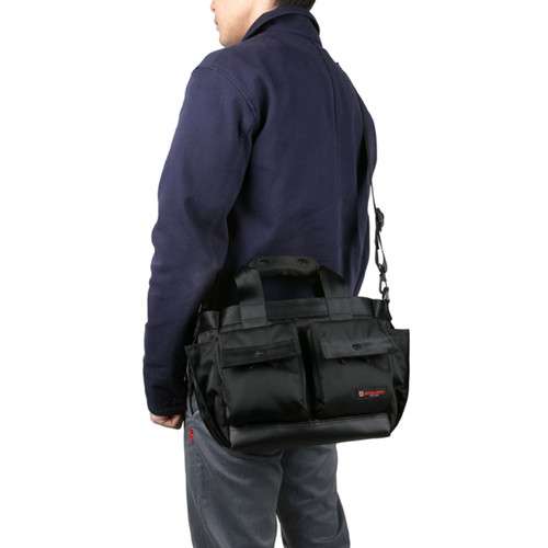 Artisan & Artist Small City Camera Bag (Black) / (GDR-211N-BLK)